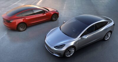Elektroautos: Sachsen will Tesla nach Kamenz locken - Mit dem Elektroauto Modell 3, das Ende 2017 auf den Markt kommen soll, will Tesla die Mittelklasse erobern. Mehr als 400.000 Vorbestellungen gibt es bereits. Deshalb denkt Tesla-Chef Elon Musk jetzt auch über eine Batteriezellenfabrik in Europa nach.