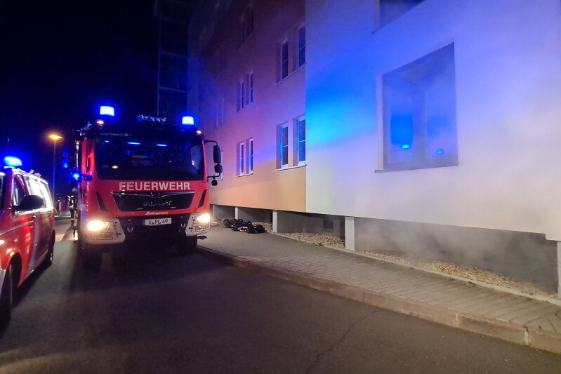Elf Menschen bei Kellerbrand in Plauen gerettet