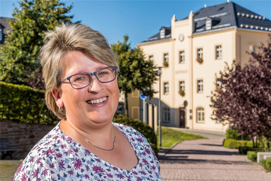 Elke Schmieder: Mit Frauenpower Richtung Bürgermeisterstuhl in Pockau-Lengefeld - Elke Schmieder stellt sich am 24. September in Pockau-Lengefeld zur Wahl.