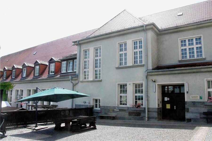 Elsterberg: Grundschule und Hort laden zu Tag der offenen Tür - Das ist die Grundschule Elsterberg. Sie gehört zum Schulzentrum „Wolfram Markert“ in der Wallstraße.