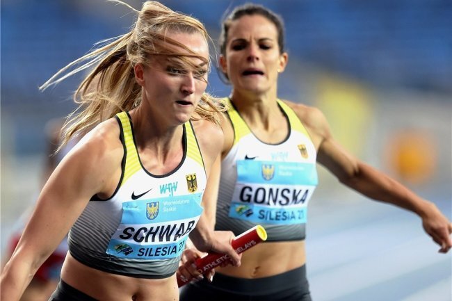 Corinna Schwab (links) wird nicht beim 200-Meter-Finale der Leichtathletik-EM in München starten.