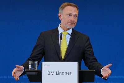 Ende der Illusionen: Lindner stellt die Steuerschätzung vor - Mehr ist nicht drin: Bundesfinanzminister Christian Lindner (FDP) stellt am Donnerstag das Ergebnis der neuesten Steuerschätzung vor.