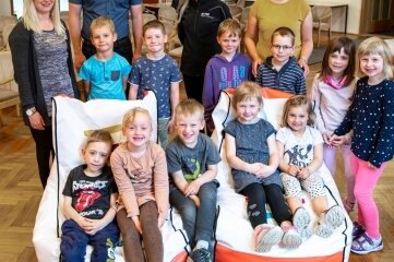 Auch Kinder in Thermalbad Wiesenbad haben von Eins Energie Sitz-säcke erhalten. 