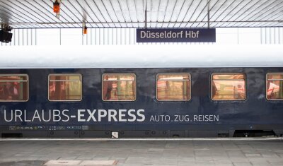 Entspannter mit dem Auto reisen - auf der Schiene - Der Anbieter Urlaubs-Express bietet unter anderem Autozugreisen ab Düsseldorf an.