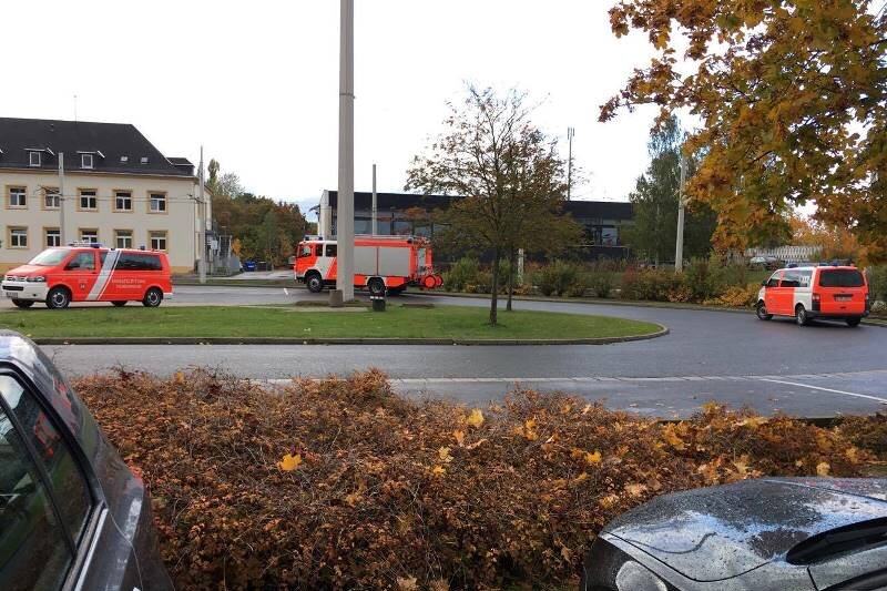 Entwarnung nach Polizeieinsatz am Oberen Bahnhof in Plauen - 