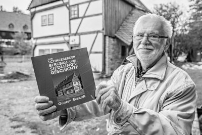 Er (er)fand den Uralt-Bergbau: Erzgebirgs-Forscher Günter Eckardt ist gestorben - Sein Buch über die Theorie des Uralt-Bergbaus ist im vergangenen Jahr erschienen. 
