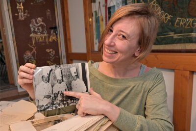 Erbe von DDR-Fernsehkoch: Koffer und Aktentasche nach 20 Jahren geöffnet - Claudia Lappöhn, Vorsitzende des Vereins Chemnitzer Köche 1898, hat Kurt Drummer persönlich gekannt.