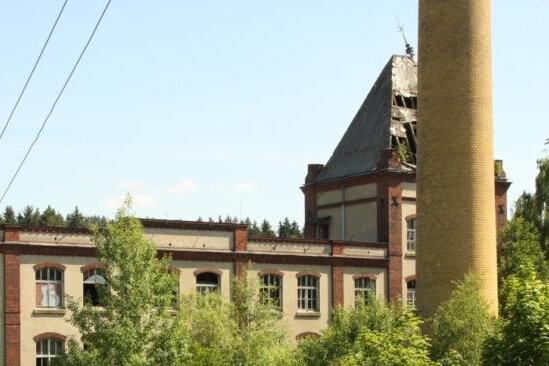 Erdmannsdorf erhält Fördermittel für Abriss der alten Spinnerei - 