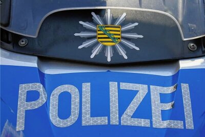 Erdmannsdorf: Polizei verfolgt Raser auf Motorrad - Ein Beamter der Motorradstaffel hat am Montag einen Raser verfolgt. 