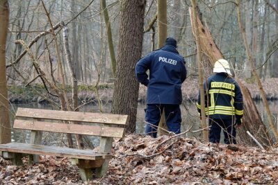 Erdmannsdorf: Toter aus der Zschopau geborgen - 