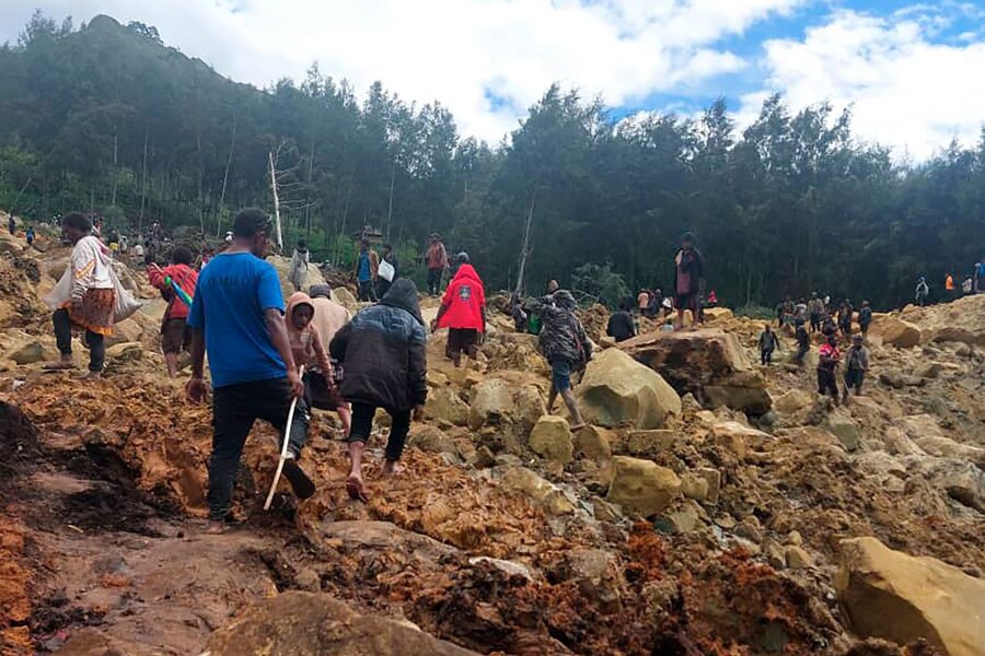Erdrutsch in Papua-Neuguinea: 2000 Tote befürchtet - Nach einem Erdrutsch werden im abgelegenen Hochland Papua-Neuguineas Hunderte Tote befürchtet. Einige Dörfer wurden komplett verschüttet.