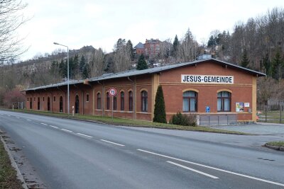 Erlebnislager für christliche Pfadfinder in Reichenbach geplant - Im einstigen Unteren Bahnhof von Reichenbach hat die Jesus-Gemeinde ihr Domizil.