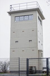 Eröffnungstermin für früheren Grenzturm in Heinersgrün steht - Mödlareuth will den Turm als Außenposten des Deutsch-Deutschen Museums bespielen.