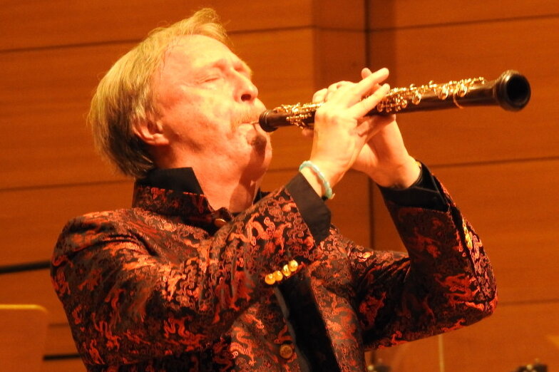 Zauberer auf der Oboe: Albrecht Mayer wurde bei seinem Auftritt in Chemnitz am Mittwoch gefeiert wie ein Popstar.  