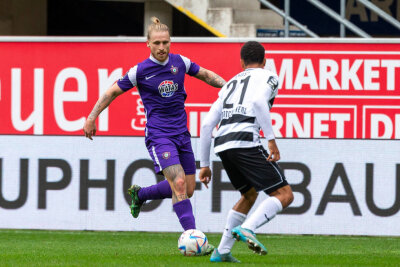 Marvin Stefaniak erzielte bereits nach drei Minuten das 1:0 für den FC Erzgebirge Aue im Auswärtsspiel beim SC Verl.