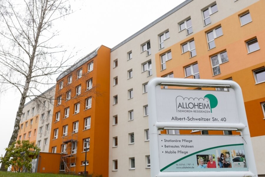 Erste Seniorenheime im Vogtland stellen Ungeimpfte von Arbeit frei - Die Alloheim Senioren-Residenz Reichenbach bietet 141 Pflegeplätze. 