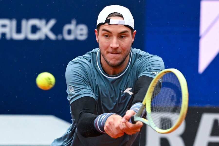 Erster Titel winkt: Tennis-Profi Struff im Finale in München - Tennisprofi Jan-Lennard Struff erreichte in München das Halbfinale.
