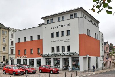 „Erzählcafé“ im Kunsthaus Meerane: Dennheritzer liest eigene Gedichte - Die Galerie „Art In“ im Kunsthaus Meerane lädt zum „Erzählcafé“ ein.