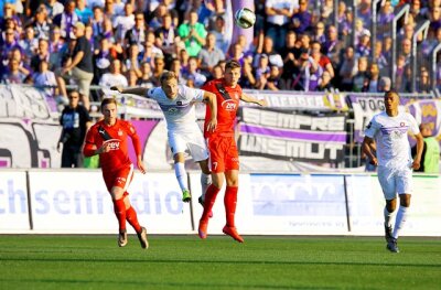 Erzgebirge Aue gewinnt Sachsenpokal-Finale gegen Zwickau - 