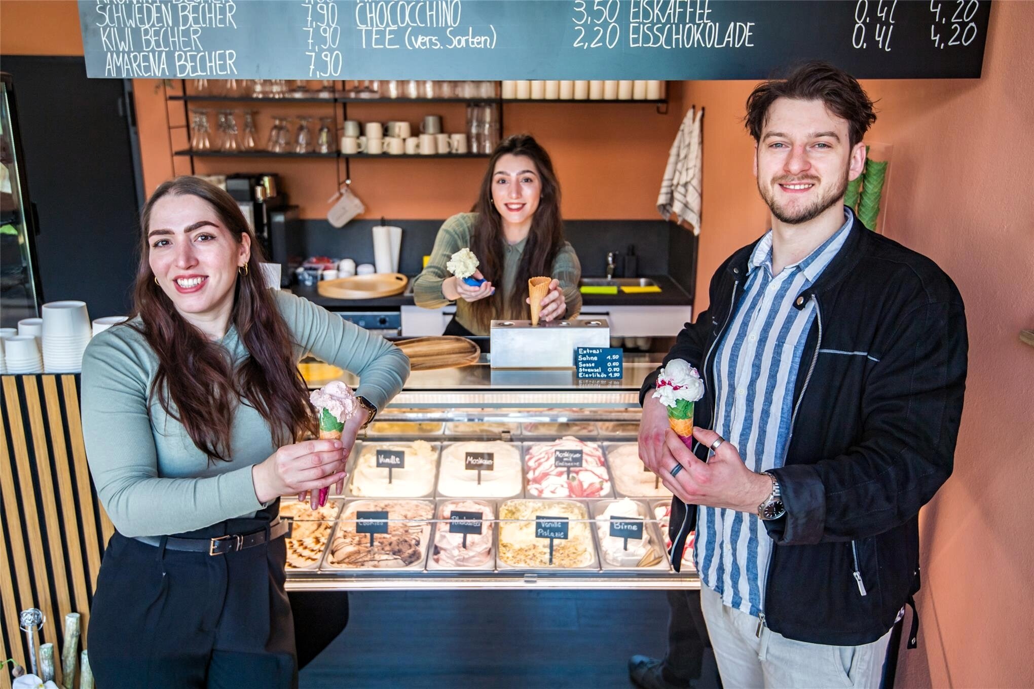 Erzgebirger erfüllen sich Traum vom eigenen Eiscafé im Kurort