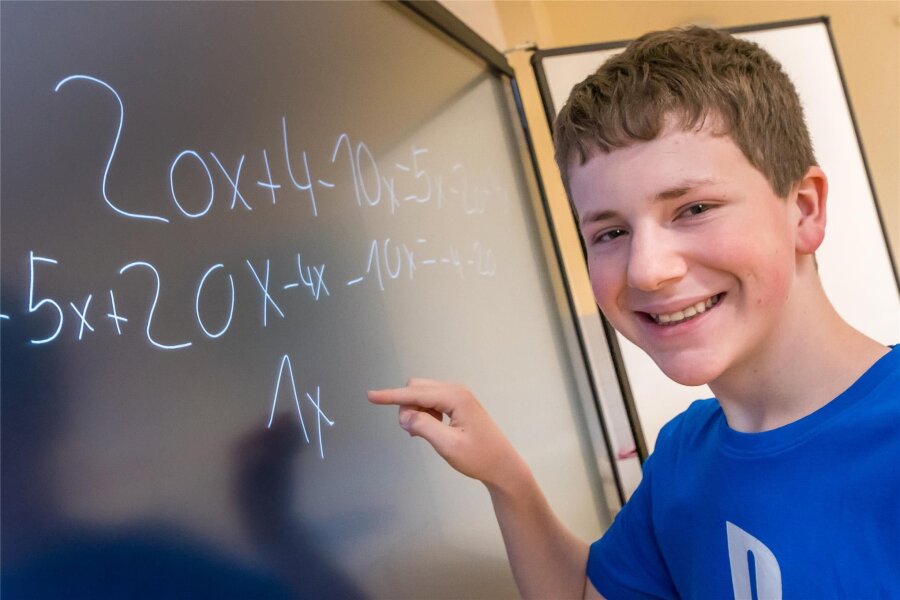 Erzgebirger ist schlauester Siebtklässler Sachsens im Bereich Mathe - Der 13-jährige Maximilian Hetze besucht die Klasse 7c der Oberschule Olbernhau. Im Landeswettbewerb Mathematik belegte er in seiner Jahrgangsstufe den ersten Platz.