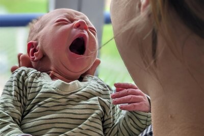 Erzgebirgsklinikum: Jubiläumsbabys in Annaberg und Zschopau kommen fast zeitgleich auf die Welt - Moritz Feldmann heißt das 100. Baby im Haus Zschopau.