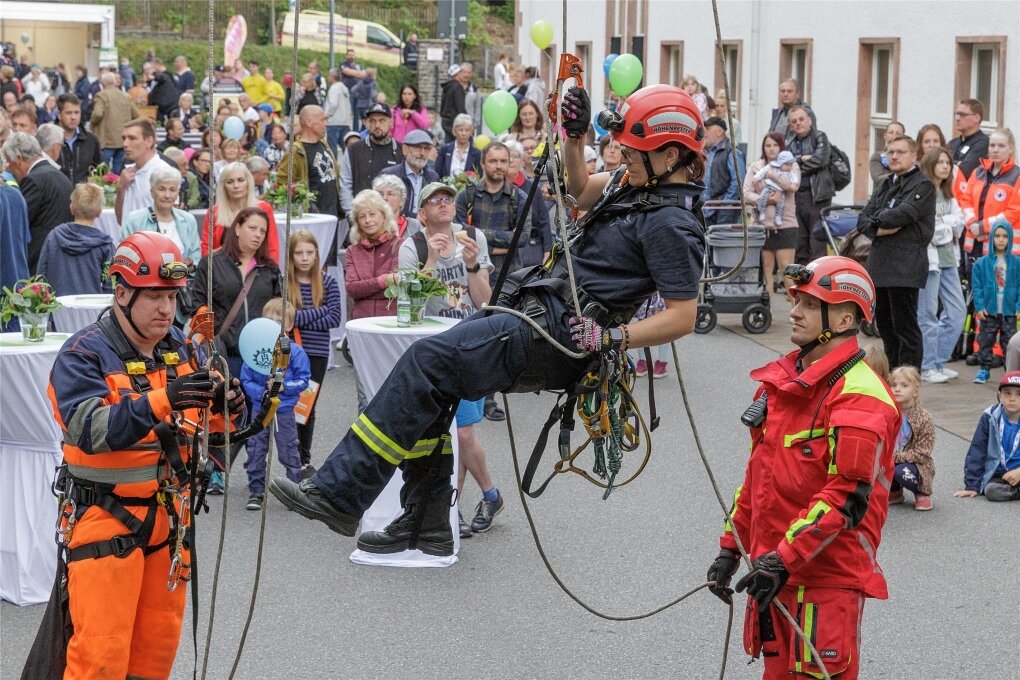 Erzgebirgskreis feiert Geburtstag Was sich Erzgebirger für die