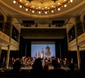 Erzgebirgsphilharmonie spielt Beethoven für Ukrainer - 