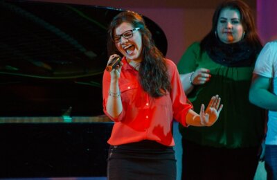 Erzi-Star 2013: 17-Jährige gewinnt Gesangswettbewerb - Vanessa Louise Winkler hat es geschafft: Sie setzte sich gegen neun weitere Finalisten durch . 