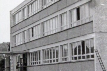 Es gibt jetzt wieder "Gimmlitztaler" - 1980 wurde die POS Lichtenberg fertiggestellt. Das Bild zeigt die Bauarbeiten. 