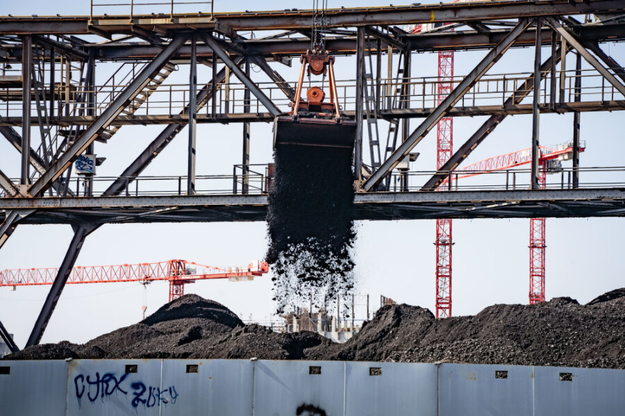 EU-Kommission bereitet Einschränkung russischer Kohleimporte vor - 