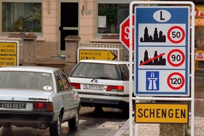 EU-Plan: "Schengen" reformieren und für Krisen wappnen - Mit dem luxemburgischen Ort Schengen verbinden Europäer das Abkommen von 1995 zum Abbau der Binnenkontrollen. "Schengen" soll nun modernisiert werden. 