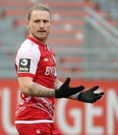Ex-Dynamo-Spieler Stefaniak wechselt nach Aue - Marvin Stefaniak schließt sich dem FC Erzgebirge Aue an.