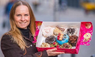 Expansion mit runder Süßspeise - Nicole Lehmann aus Chemnitz ist die Inhaberin der geplanten neuen "Royal Donuts"-Filiale in Zwickau. 
