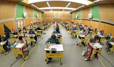 Experten fordern "Kern-Abitur" statt Bildungs-Kleinstaaterei - 