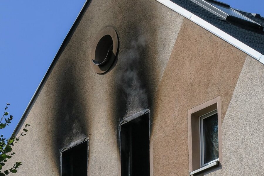 Lugau: Der Brand im Obergeschoss ist noch glimpflich verlaufen. 