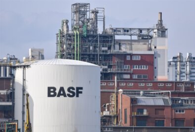 Explosion mit mehreren Verletzten bei BASF in Ludwigshafen - 