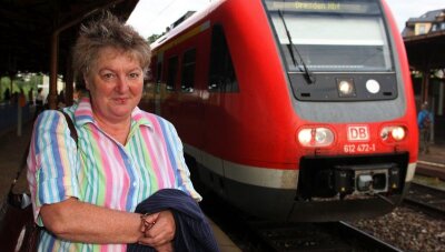 Für Fahrtkosten ist keiner zuständig - Für Annerose Aurich barg die gestrige Fahrt nach Dresden einige Ungewissheiten - wie es mit ihrer Behandlung weitergeht und ob sie auf den Kosten für die Fahrt sitzen bleibt. 
