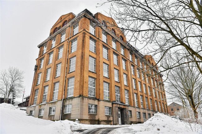 Fachplanungsfirma für Zwönitzer Speicher insolvent - Der Umbau des historischen Speichers in ein modernes Gewerbezentrum ist das größte Vorhaben der Bergstadt. 