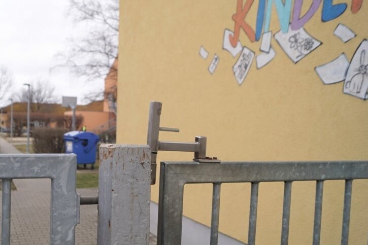 Fachvortrag fällt aus: Kitas bleiben bis zum Nachmittag geöffnet - Die kommunalen Kindertagesstätten in Zwickau bleiben am heutigen Mittwoch doch wie gewohnt bis zum Nachmittag geöffnet.