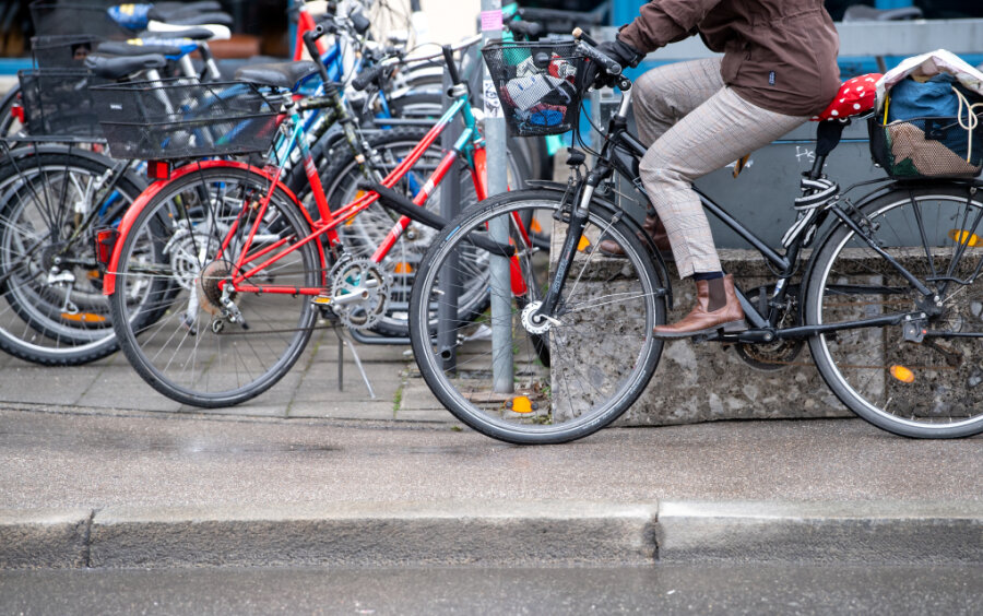 Fahrräder werden online versteigert - 
