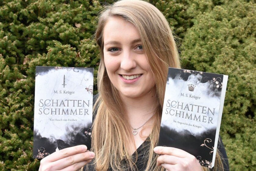 Fantasy-Literatur made in Vogtland - Marie Krüger liest nicht nur Fantasy-Literatur - sie hat mit "Schattenschimmer" selbst einen zweibändigen Roman geschrieben. 
