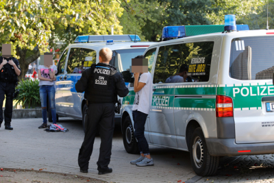 Fast 90 Polizisten bei Großkontrolle in Chemnitzer Innenstadt - Fast 90 Beamte waren am Dienstagnachmittag in Chemnitz wegen einer sogenannten Komplexkontrolle  im Einsatz.