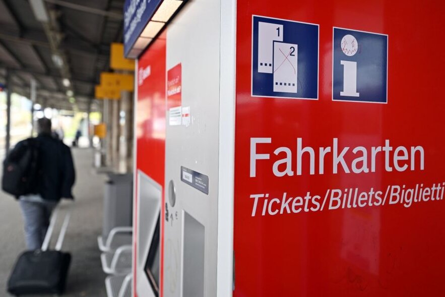 Fazit nach Ansturm zu Pfingsten: Neun-Euro-Ticket befördert Debatte um besseren Nahverkehr - 