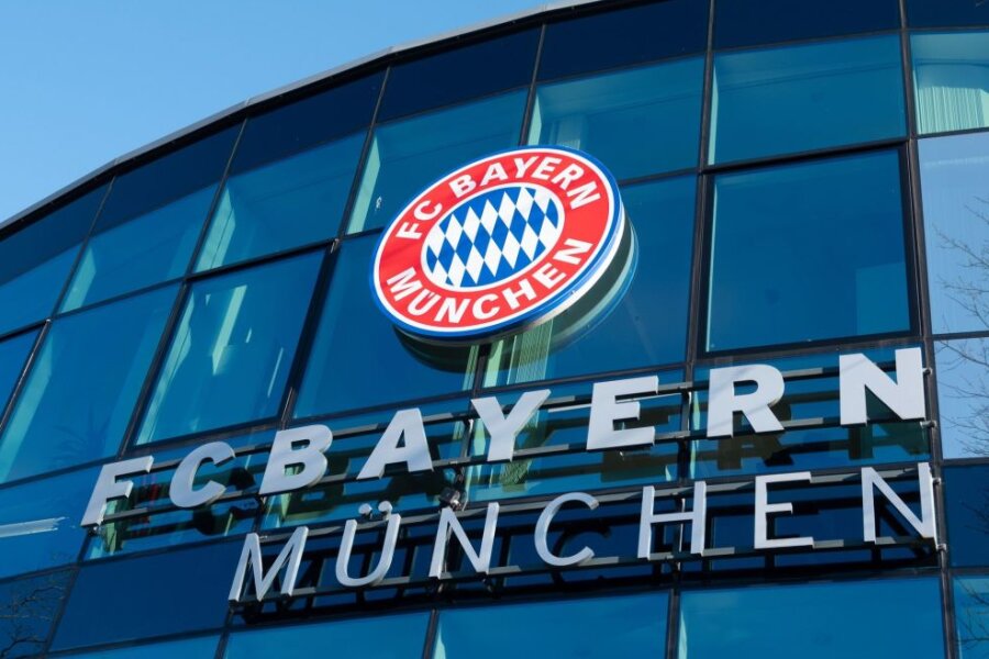 FC Bayern München zum zehnten Mal in Serie deutscher Fußball-Meister