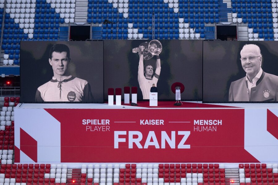FC Bayern spendet 500.000 Euro an Franz-Beckenbauer-Stiftung - Fußball-Legende Franz Beckenbauer war am 7. Januar gestorben.