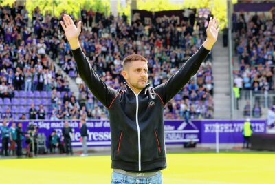 FC Erzgebirge Aue: Dimitrij Nazarovs Worte zum Abschied - Dimitrij Nazarov bedankt sich bei den Fans. 