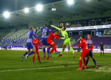 FC Erzgebirge Aue schlägt Aufstiegsaspiranten Bochum mit 1:0 - 