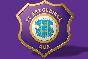 FC Erzgebirge Aue unterliegt mit 0:3 gegen Holstein Kiel - 