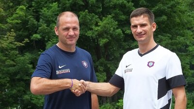 FC Erzgebirge Aue verpflichtet Verteidiger Baranowski - 